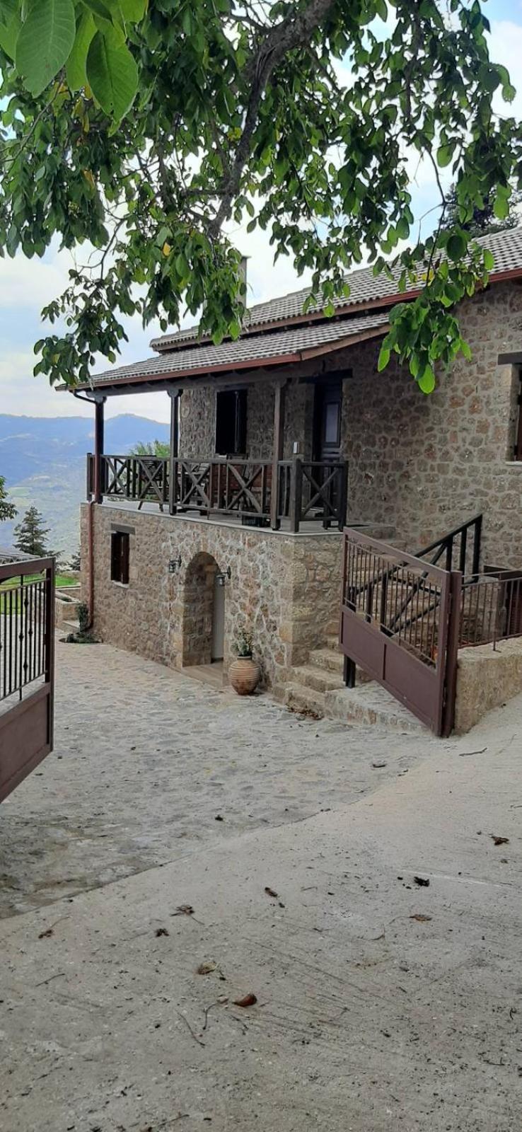 Вілла Νόστος Ано-Трікала Екстер'єр фото